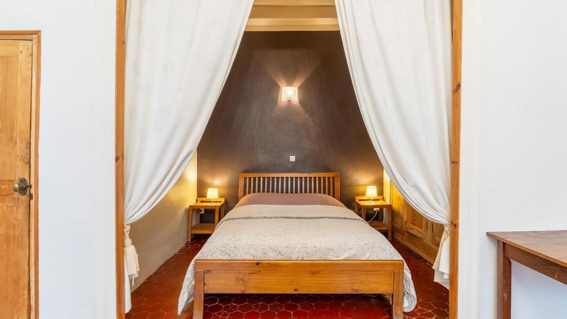 Le Suisse Apartment Avignon